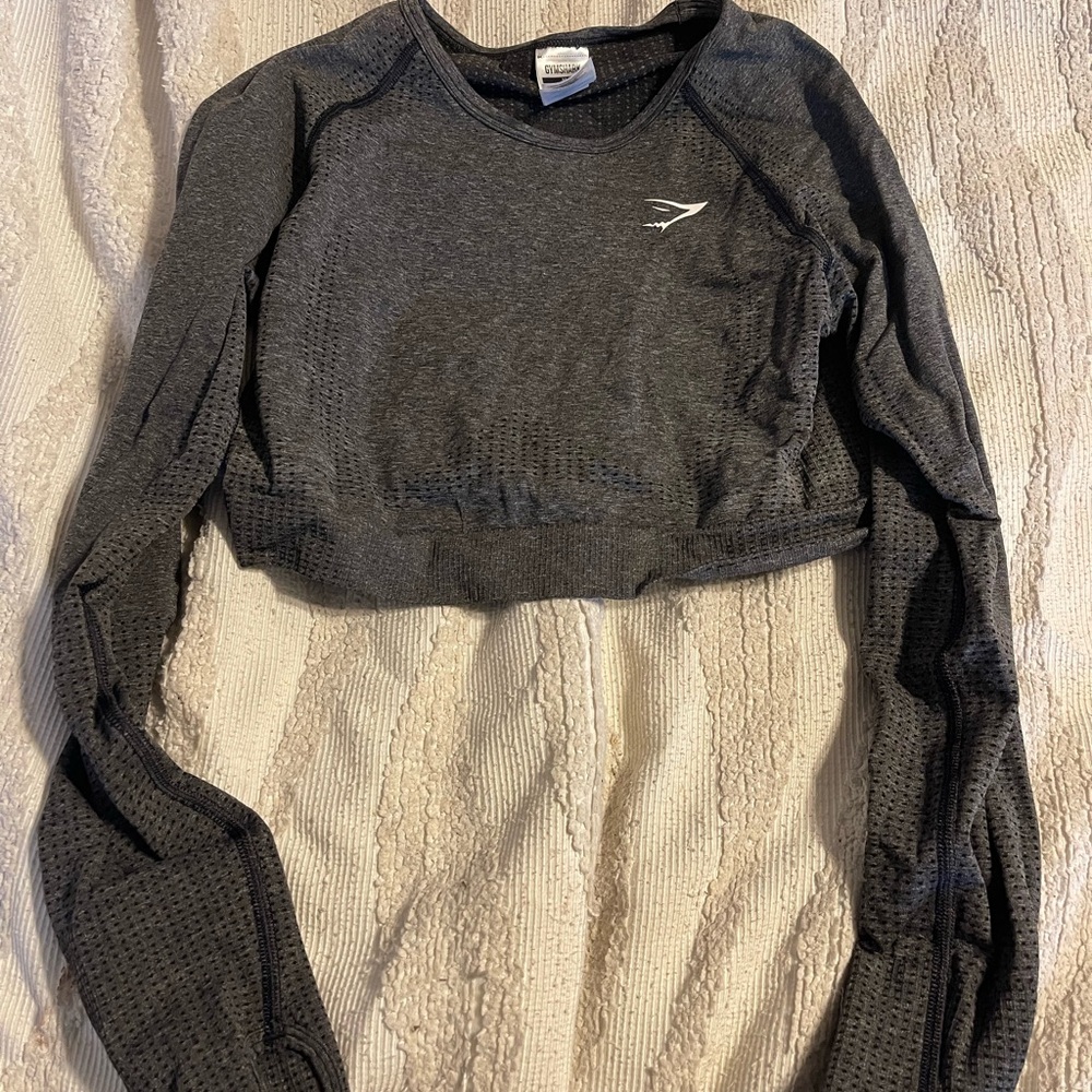 Gymshark cropped shirt